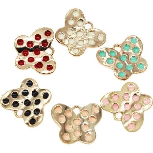 Ladies necklace cute DIY butterfly pendant necklace romantic style Korean fashion necklace jewelry accessories gift