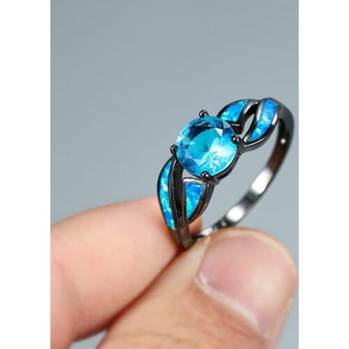 Dainty Aqua Blue Round Zircon Ring Cute Blue Fire Opal Stone Ring Charm Black Gold Wedding Rings For Women Luxury Bridal Jewelry