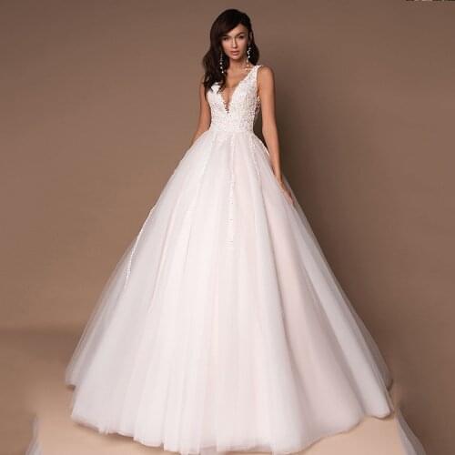 Princess Wedding Dresses 2020 Vestidos De Novia Puffy Tulle V-neck Sleeveless Beads Applique Bride Wedding Ball Gown Puffy Tulle