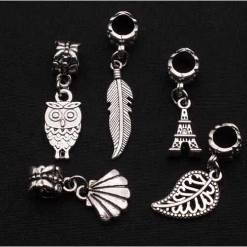 10pcs/pack 2019 fashion explosion models Eiffel Tower pendant necklace jewelry owl leaves shell jewelry accessories