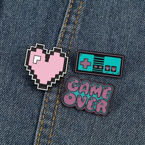 Vintage Game Machine Enamel Pins Cartoon Cute Pink Heart Letter Brooch GAME OVER Fashion Retro Jewelry Denim Jackets Badges Gift