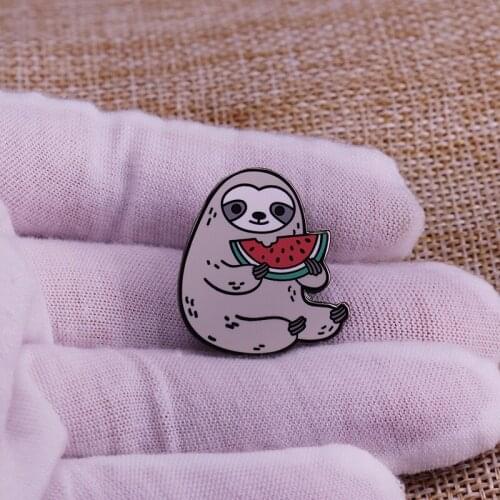 Cute Sloth Eating The Fruit Brooch Hipster Enamel Pin Kawaii Cute Watermelon Badge Funny Animal Accessory