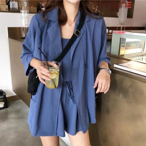 Western Lily Hiking Clothing