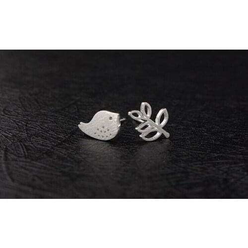 Shuangshuo Vintage Bird with Leaf Earrings Set Sparrow Stud Earrings for Women Animal Earings Fashion Jewelry oorbellen S006