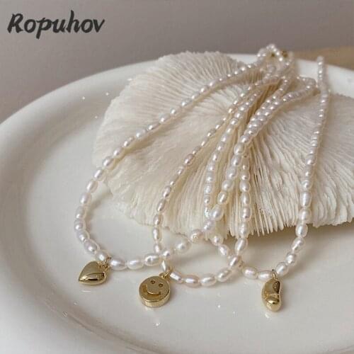 ROPUHOV 2021 New Korean Trendy Freshwater Pearl Smile Necklace Korea Niche Luxury Small Fragrance Clavicle Necklace Bracelet Set