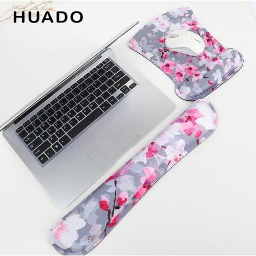 Rubber Mouse Pad with Wrist Support Rest Memory Foam Soft Anti Slip Keyboard Pad Ergonomic Design for Gamer/Home/Office