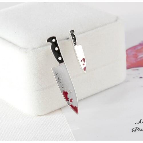 2020 New Harajuku Killer Broadsword Earrings Punk Girl Earrings Small Male Bloody Knife Asymmetric Stud Earrings Accessories