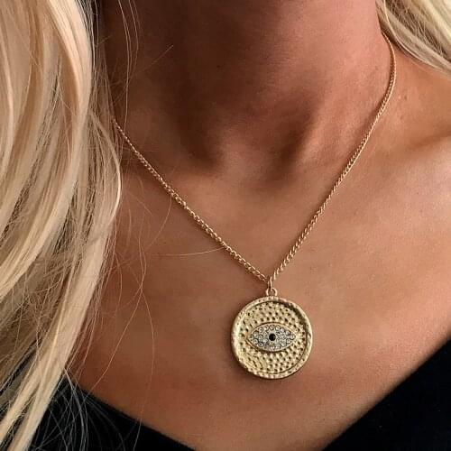Simple Gold Plated Eye-shaped Crystal Rhinestone Pendant Necklace for Women Men Fashion Jewelry