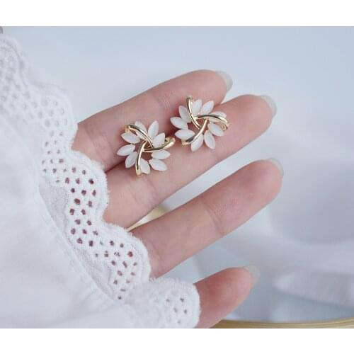 2021 New Arrival Delicate Jewelry 14K Real Gold Plated Opal Flower Stud Earrings Cubic Zircon Earrings
