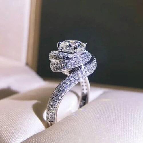 2021 Iced Out Bing Sparking Bling Women Girl Finger Jewelry Round CZ Wedding Engagment Ring