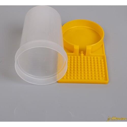 1PCS Beekeeping Feeder Honey Bees Feeders Drinking Water Waterer Watering Bees Tools Supplies Feeding Drinker Plastic Tool