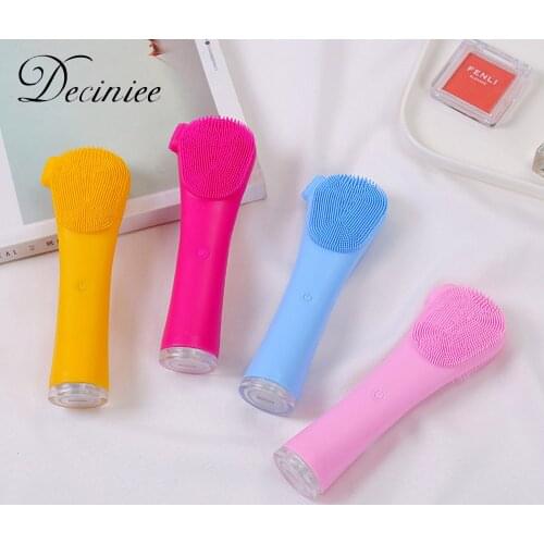 Electric Face Cleansing Brush with 3 Levels Speed Hand-Held Cleansing Instrument for Deep Cleansing Massaging Silicone Brush