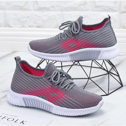 Flying Shoes Lightweight Breathable Running Casual Shoes Sports Shoes Womens Shoes 2021 Spring New