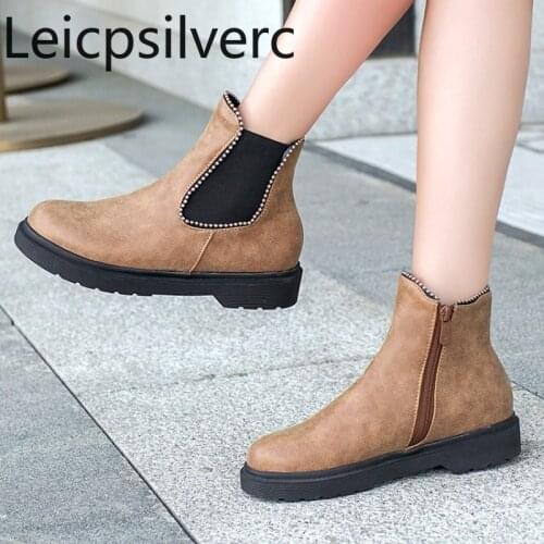 Womens Boots Autumn And Winter The New fashion Round head Metal Decoration Low-heeled Short tube Womens shoes plus size 34-43