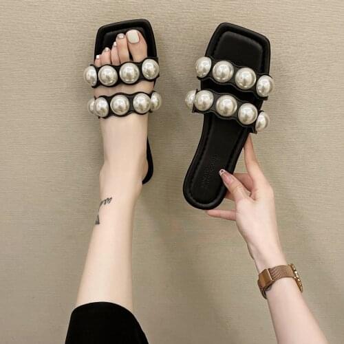 2021 New Summer Pearl Sandals Womens Casual Beach Womens Shoes Internet Celebrity Flat Slippers Womens Fashion