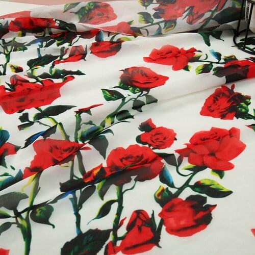 145x100cm 3D Beautiful Rose Printed Chiffon Fabric Is Light And Breathable To Make Yarn Skirt Scarf