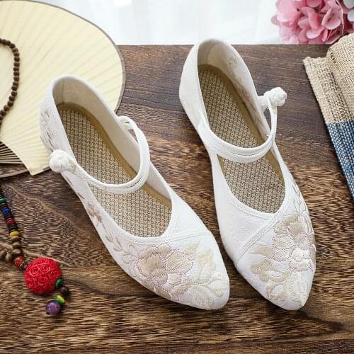 YourSeason Soft Comfort Ladies Jacquard Cotton Pointy Toe Mary Jane Shoes Vintage Chinese Style Women Embroidered Walking Flats