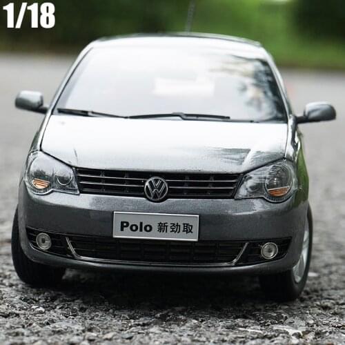1:18 Scale Original New Car Metal Model Die-cast Toy Gifts Adult Collection Display Souvenir Ornaments Toys Show Free Shipping