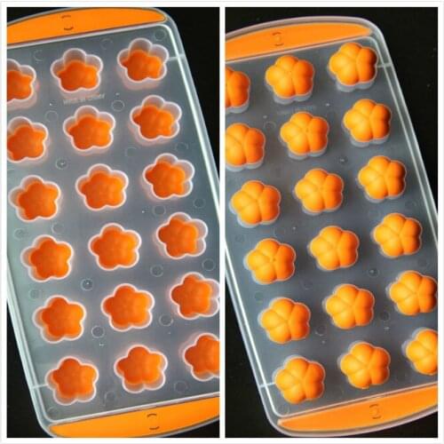 New Arrive Safety envirement cretive fruit and lips designs silicone ice mould