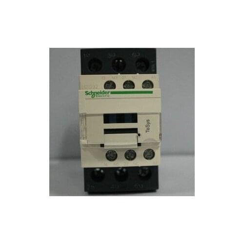 New original NEW LC1 D32 M7C AC220V