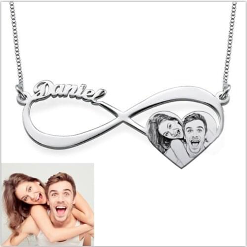 Engraved photo necklace stainless steel custom name heart-shaped charm necklace personalized portrait necklace womens gift