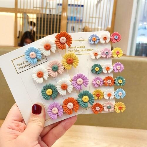 Children Cute Acrylic Mix Daisy Ornament Hair Clips Girls Lovely Colorful Alloy Flower Barrettes Hairpins Kids Hair Accessories
