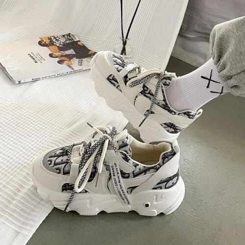 Black Women Shoes New Chunky Sneakers for Women Lace-Up Vulcanize Shoes Casual Fashion Dad Shoes Platform Sneakers Female Shoes