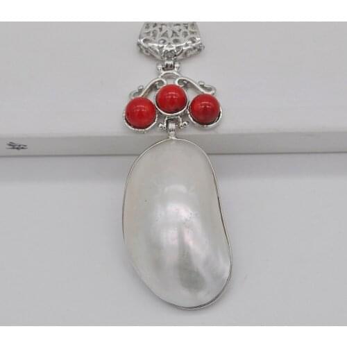 Natural White Pearl Shell Red Sea Coral Pendant Jewelry S145