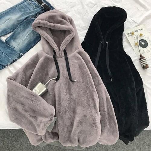 2020 new autumn / winter Plush Sweatshirt womens ins super hot lazy wind loose Korean jacket photo album para top Titan