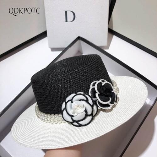 2021 Cap Summer New Women Straw Flowers Pearl Sun Hats Fashion Hepburn Wind Hat Light Luxury Banquet Party Fedoras QDKPOTC