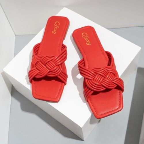 Traditional Chinese Knot Women Slippers Soft Pu Leather Sandals Flat Heel Red Slide Plus size 42 Outdoor Shoes designer slides