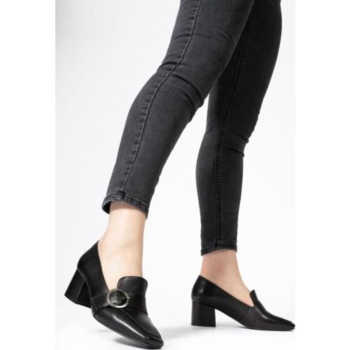 CZ London Genuine Leather Women Thick Heels Shoes Casual Buckled Loafers