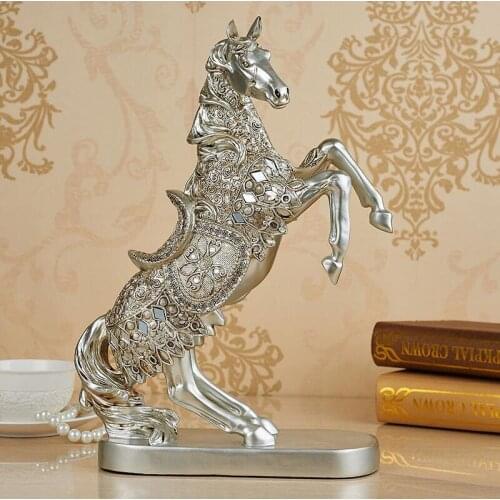 Classical Home Furnishing Craft Decoration Artificial Horse Figurine Home Ornament Resin Golden War-horse Birthday Business Gift
