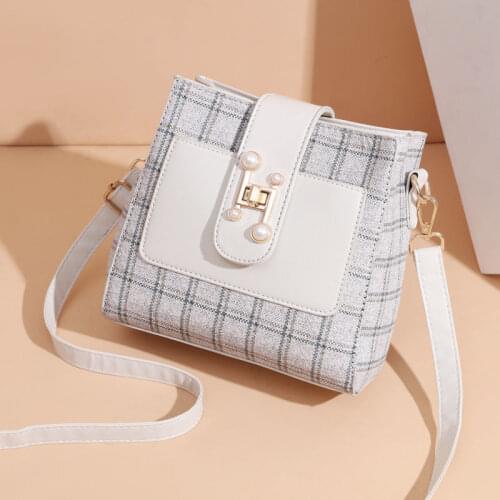 Small bag female 2021 new trendy Korean fashion shoulder bag female bag wild shoulder messenger bag ladies bucket bag