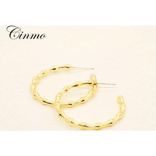 Cinmo Gold Circle Round Piercing Hoop Earrings For Women Girls Korean Fashion Statement Charm Earrings Trendy Party Ear Jewelry