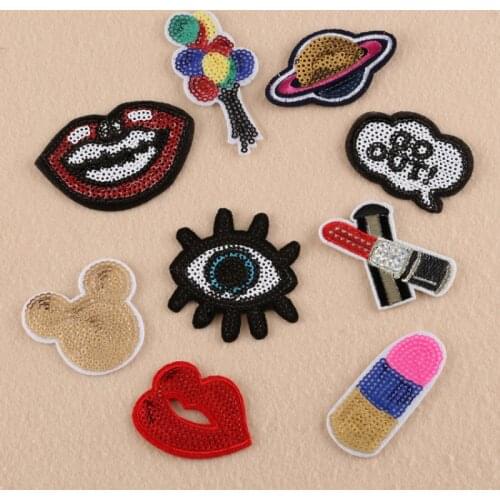 Fashion Patch Embroidered Patch Cloth Sticker Sequin Patch Clothing Accessories Badge Iron on Patches for Clothes Wholesale