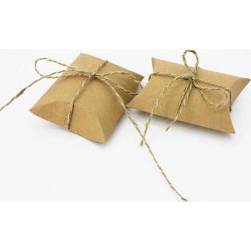 50pcs Kraft Paper Box Pillow Gift Bag with Rope Gift Box Packaging Wedding Favors Candy Box Present Embalagem Party Supplies