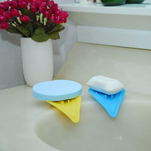 Creative Suction Cup Soap Holder Leaf Shape Ponge Drain Box Bathroom Soap Dish Kitchen Water Seepage Rack Household Shelf