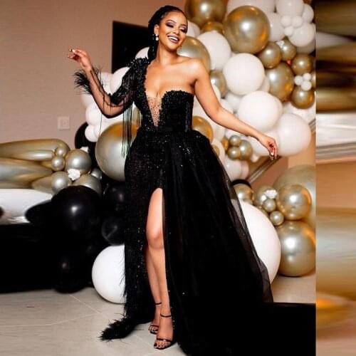 Shiny Sequined Mermaid Prom Dresses Black Tassels Feather One Shoulder Plus Size Evening Dress Saudi Side Slit Party Gowns