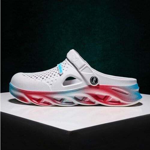 Men Sandals Crocks Summer Hole Shoes Crok Rubber sole Couple Garden Shoes Crocse Women Beach Flat Sandals Slippers Home sandals