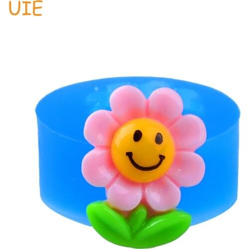 HYL206U 22.6mm Cute Sunflower Silicone Mold - Fondant Food Safe Polymer Clay Resin Cheese Soap Flexible Push Moulds