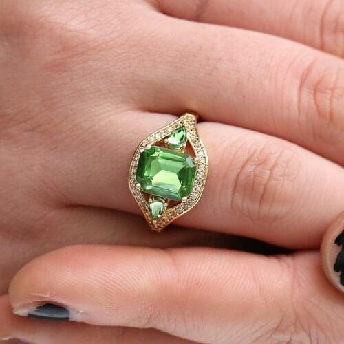 JK Luxury Wedding Anniversary Ring with Square AAA Cubic Zirconia Prong Setting Womens Fashion Jewelry Rings for Women