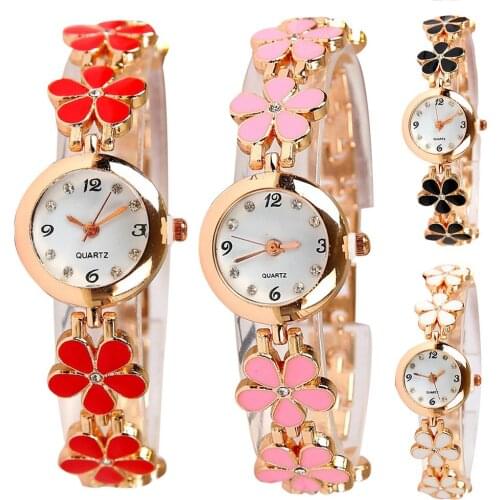 Fashion Women Rhinestone Flower Round Dial Analog Quartz Bracelet Watch Gift Cute and exquisite little girl jewelry Watch