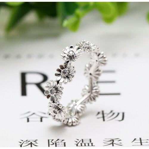 New Original 925 Sterling Silver Sparkling Daisy Flower Crown Ring For Women Resizable Wedding Engagement Pan Rings DropShipping