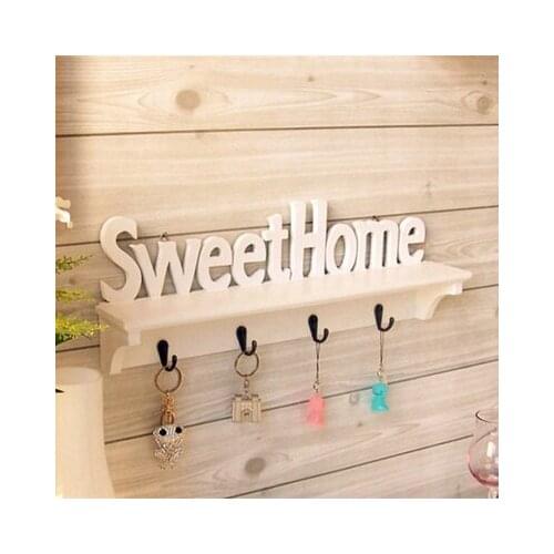 THE GARDEN WALL IS DECORATED WITH ENGLISH LETTERS HANGING ON THE WALL NORDIC STYLE STATUE HOME DECORATION WEDDING