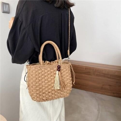 Fashion Tassel Straw Handbag 2021 Summer New Hand-Woven Rattan Bag Woven Purse Wicker Beach Bag Bohemia Shoulder Messenger Bags