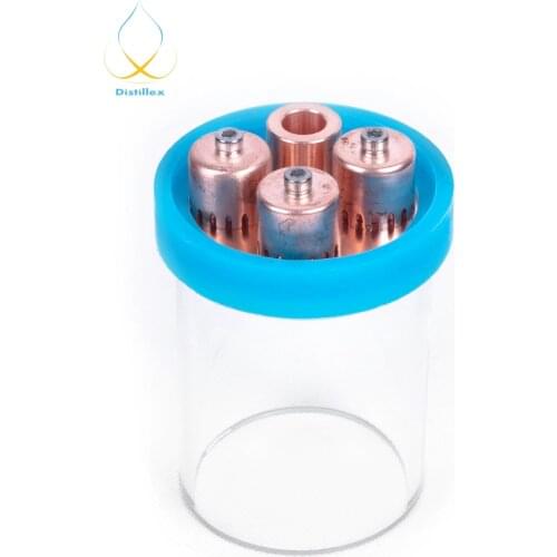 Glass bubble plates section with copper bubble plate for distillation