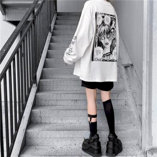 2021 Womens Long-sleeved White T-shirt Early Autumn Korean Anime Harajuku Style Funeral Dark Print Loose Casual Bottoming Top