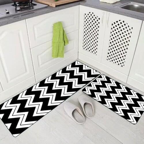 Selling Mats Non-Slip Kitchen Floor Mat Carpet Modern Black And White Simple Striped Bedside Area Rug Home Decor Floor Rug 2021