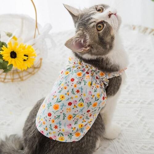 Pet Clothes Pet Dress Floral Pattern Attractive Breathable Cats Strap Dress for Summer Cat Dresses 2021